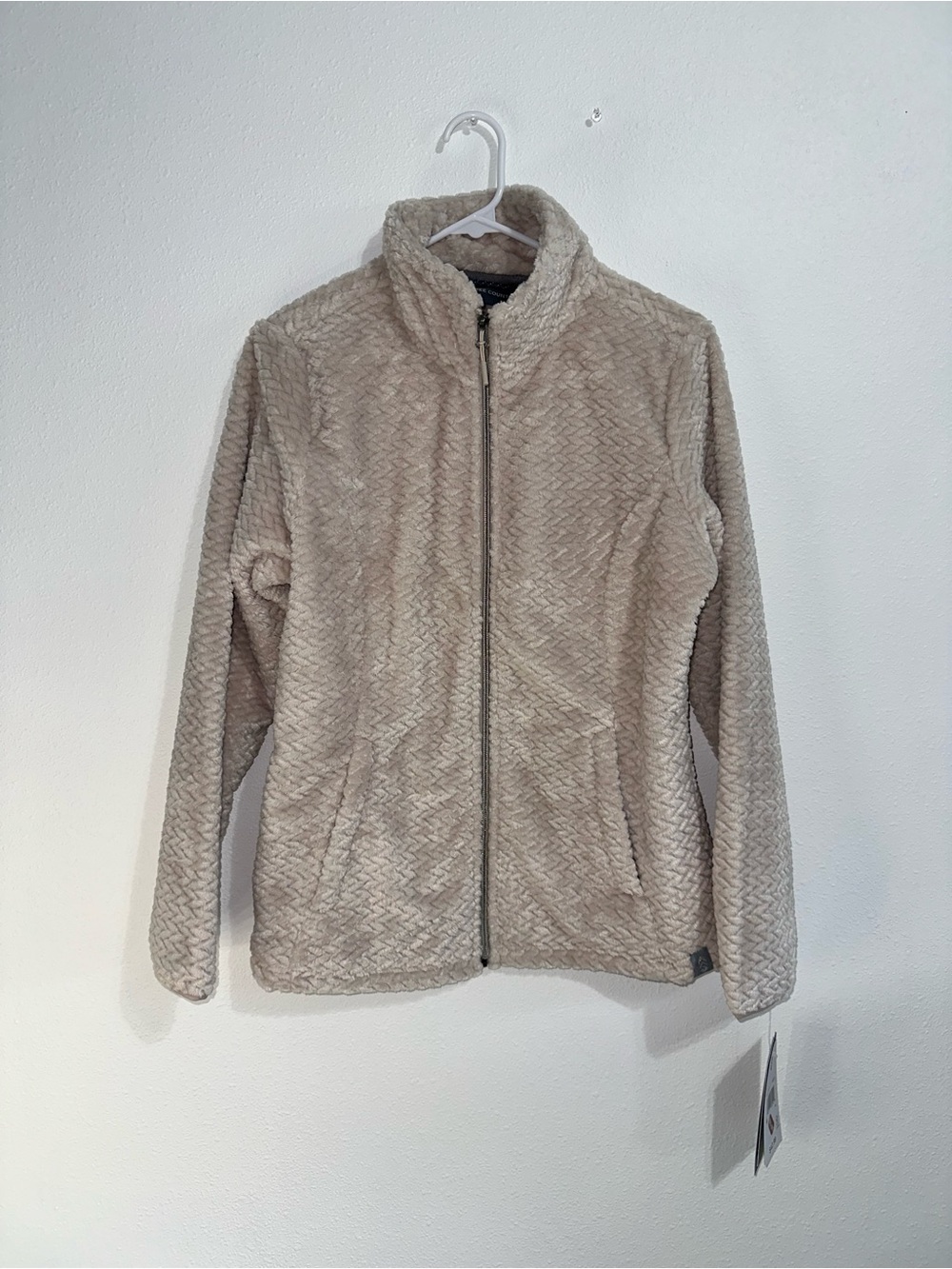 Free Country Women’s Zip up